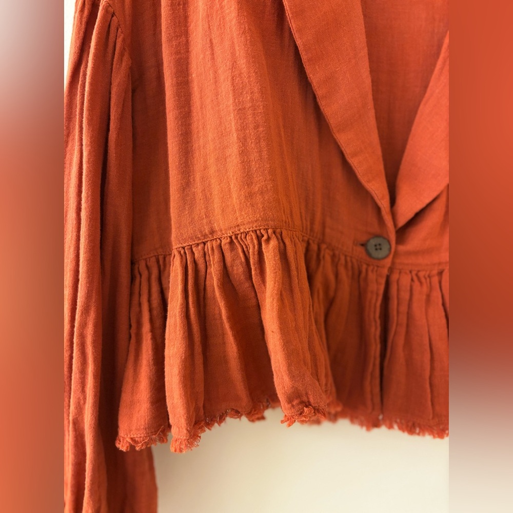 Free People Lyra Tiered Bed Jacket -Like New - Size XS - Picture 4 of 5